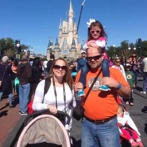 Meet your Posher, Lori